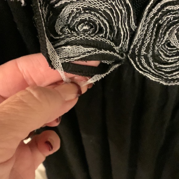 B’leev Beautiful long sleeveless shirt - Picture 4 of 5